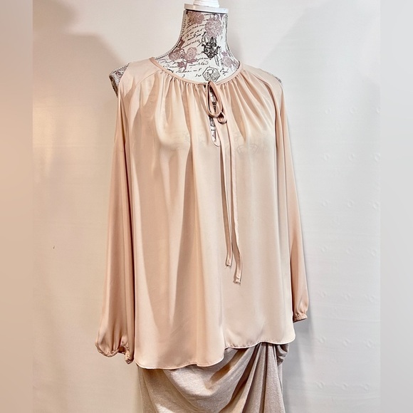AMANDA UPRICHARD Beige long sleeve cold shoulder top size M - Picture 10 of 14